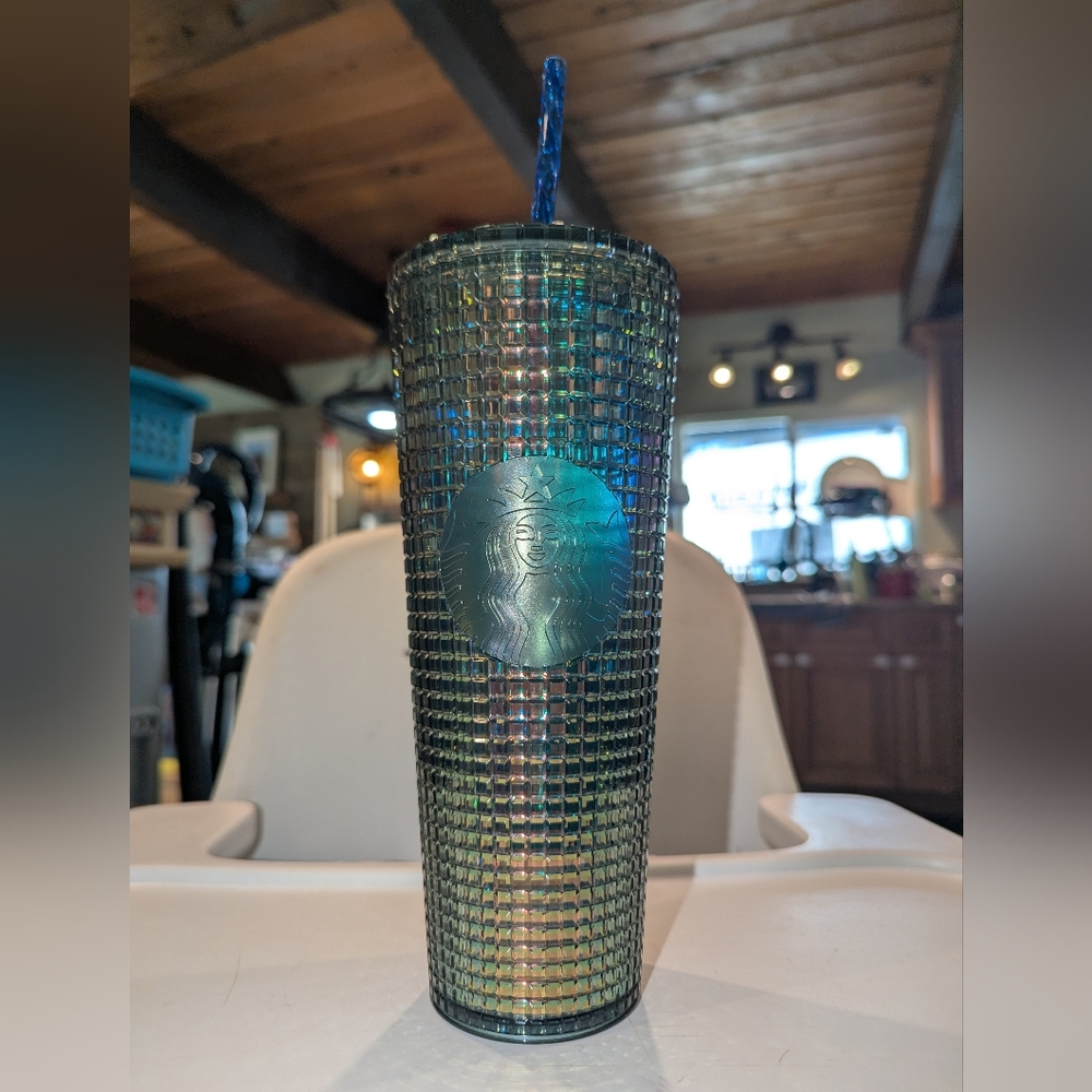 *PRICED TO SELL* 24oz Starbucks Multicolor Textured Tumbler